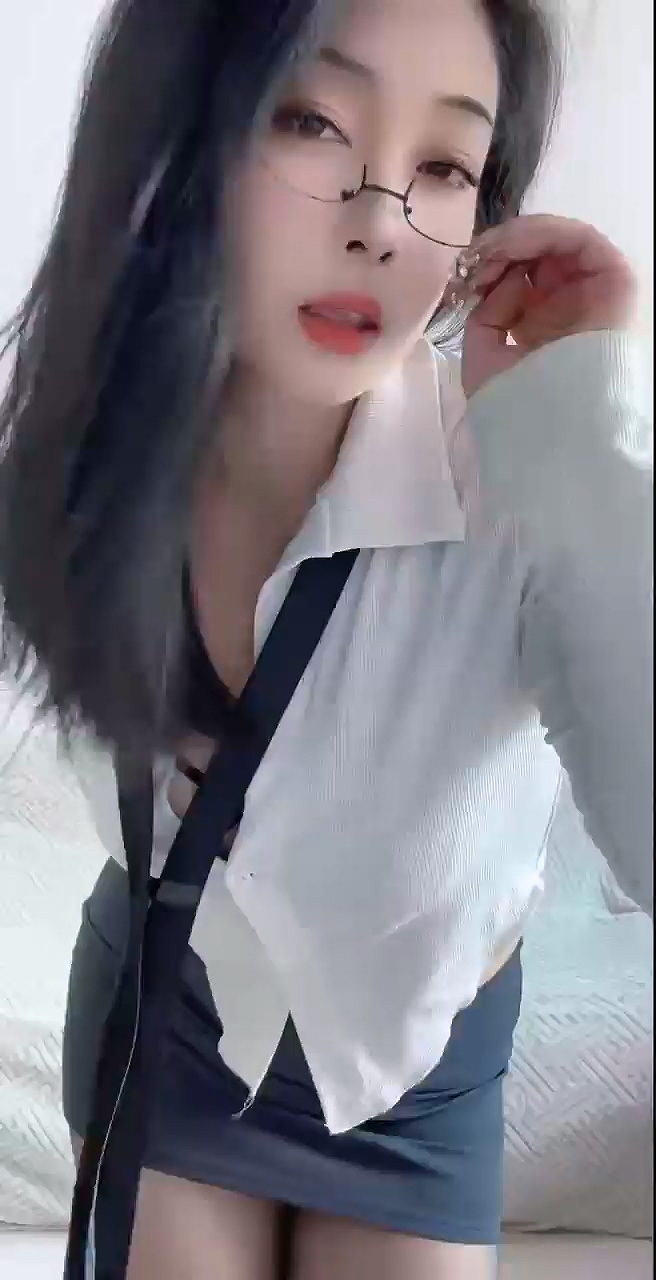 30132717940