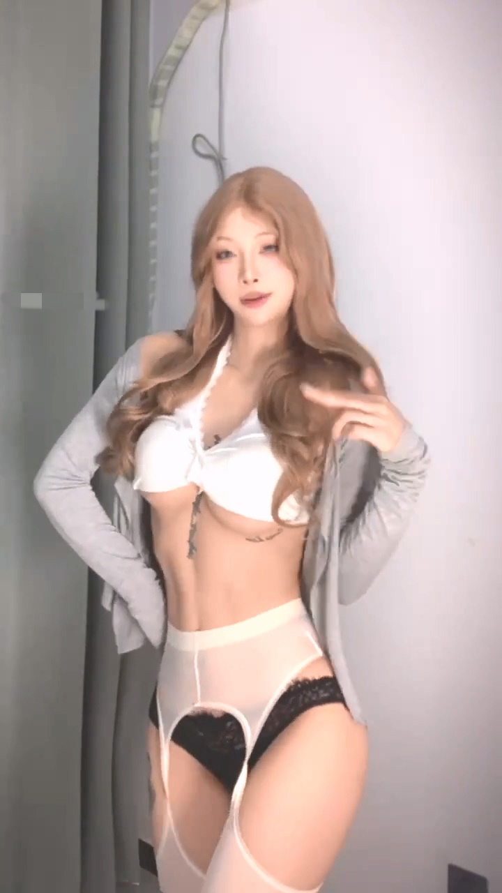 06084130964