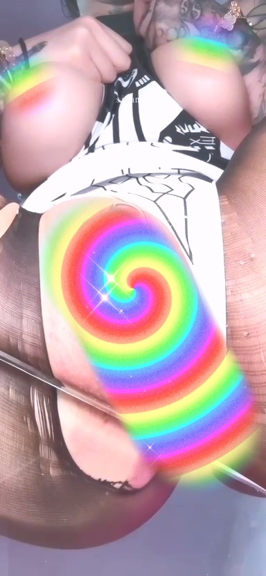 28030500977