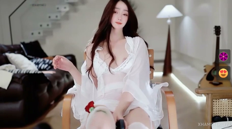 03103217228