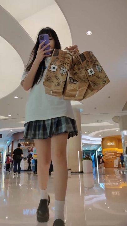 06051633939