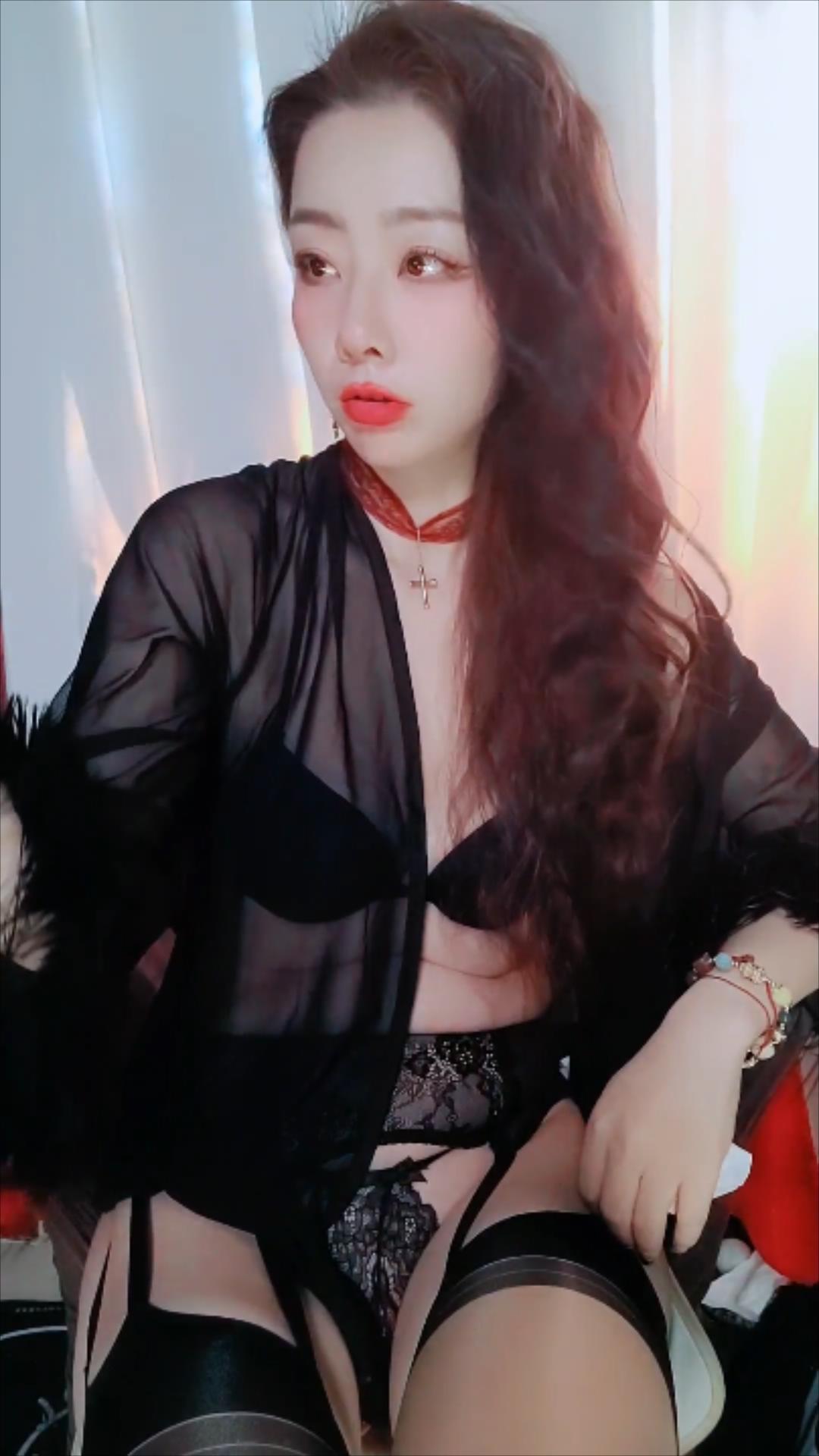 07082111834