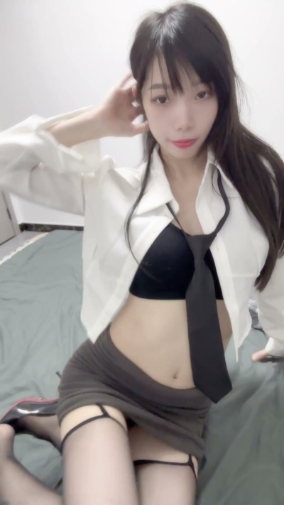 16064137312