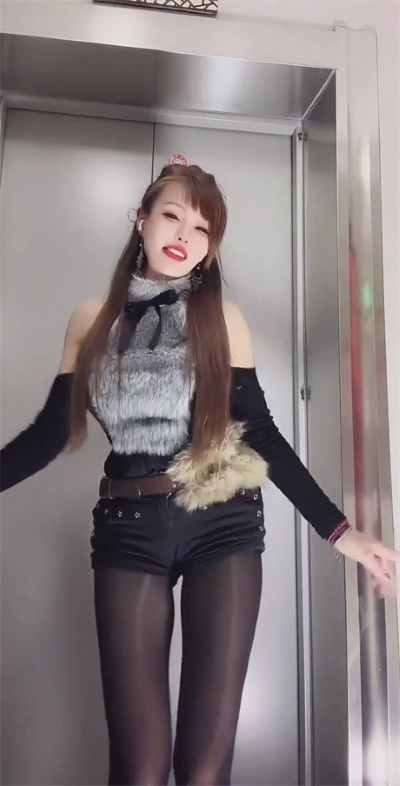16091303544