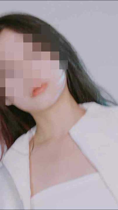 其他 FENDSON 人气模特贵妇气质26年新作美女私房人体14P+1V【3.26G】
