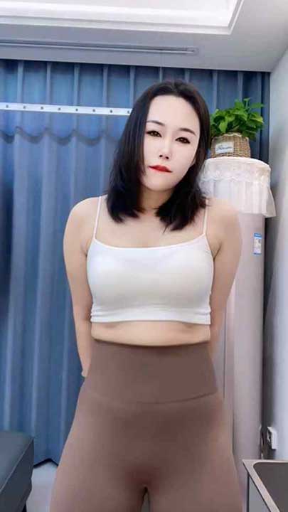 快手 LU娜 胡萝卜 金酱酱 美娘777 蓉蓉 骚舞顶臀摇五合一合集22V【1G】